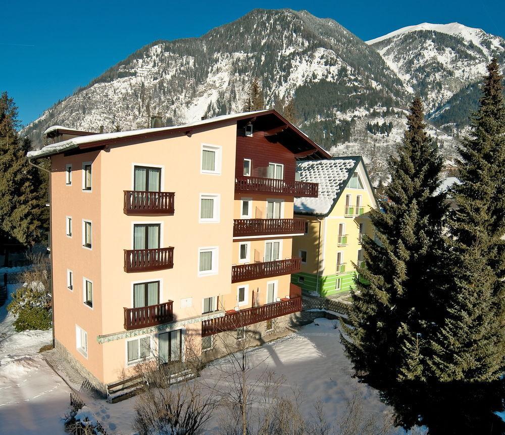 Hotel Tauernblick - Thermenhotels Gastein バート・ホーフガシュタイン エクステリア 写真