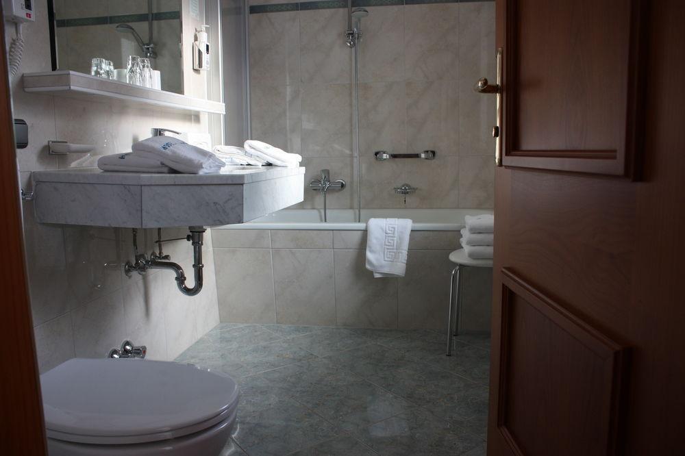 Hotel Tauernblick - Thermenhotels Gastein バート・ホーフガシュタイン エクステリア 写真