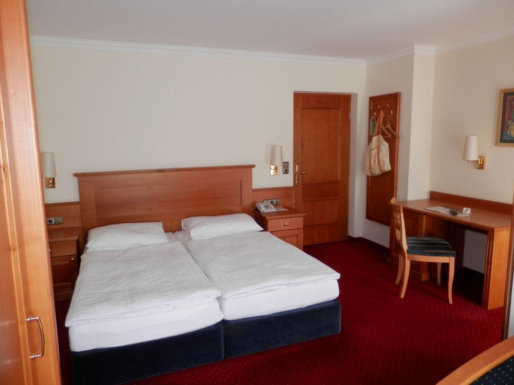 Hotel Tauernblick - Thermenhotels Gastein バート・ホーフガシュタイン エクステリア 写真