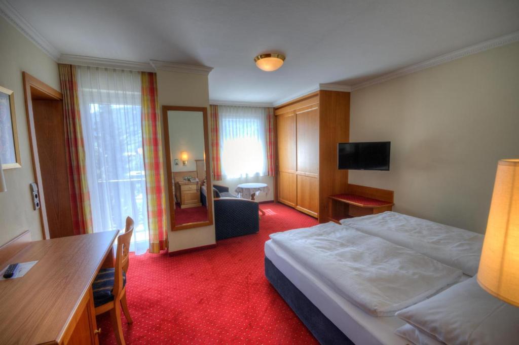 Hotel Tauernblick - Thermenhotels Gastein バート・ホーフガシュタイン 部屋 写真
