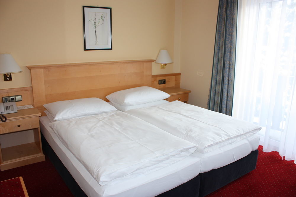 Hotel Tauernblick - Thermenhotels Gastein バート・ホーフガシュタイン エクステリア 写真